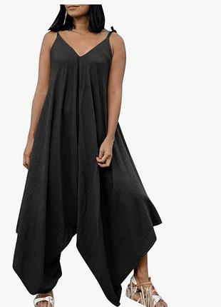 Стильный с широкими кюлотами комбинезон италия