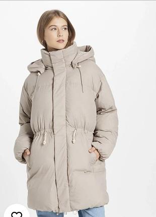 Пуховик теплий