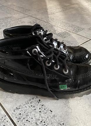 Лаковые черные кожаные ботинки ботинки для девочки