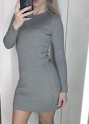 Трендове жіноче плаття міні в обтяжку