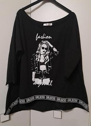 Кофта с асимметричными рукавами