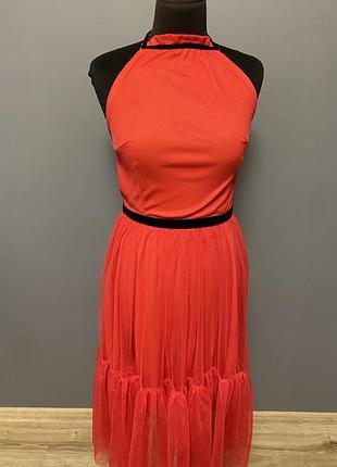 Нова червона сукня, фатін, свято корпоратив