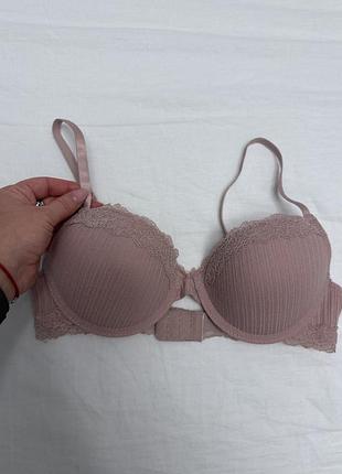 Бюстгальтер