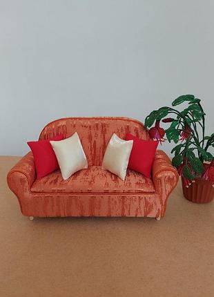 Диван для кукол типа барби