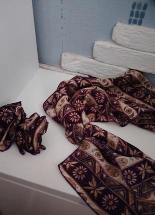 Шарф с заколкой