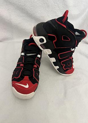 Кросівки фірми nike max air 36 розміру за устілкою 23,5 см.