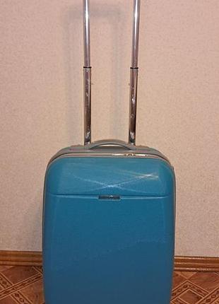 Чемодан - ручной кладь