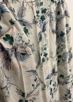 Нежный шарф с принтом