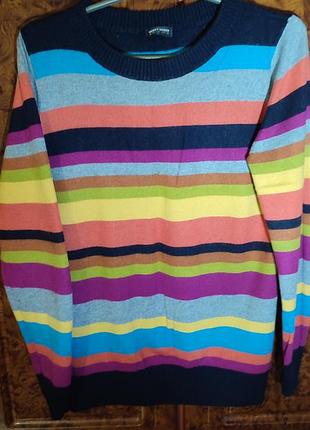 Свитер женский