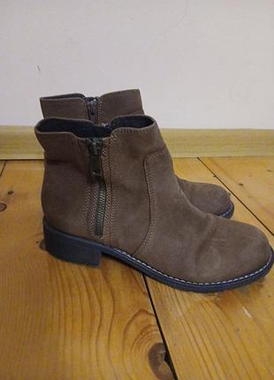 Черевики 39 розмір