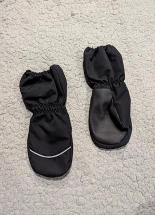 Непромокаемые детские перчатки h&amp;m.