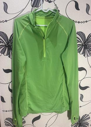 Яскраво-зелена бігова сорочка від бренду runners point, розмір s.