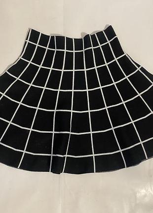 Спідниця в чорно-білу клітинку на розмір с-м від new look, юбка в клетку