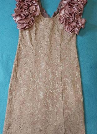 Вечернее женское платье праздничное