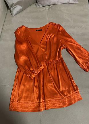 Очень яркая оранжевая блуза 2