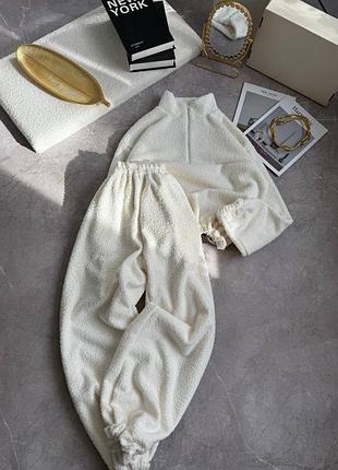Спортивный костюм женский молочный кремовый теплый осенний весенний зимний