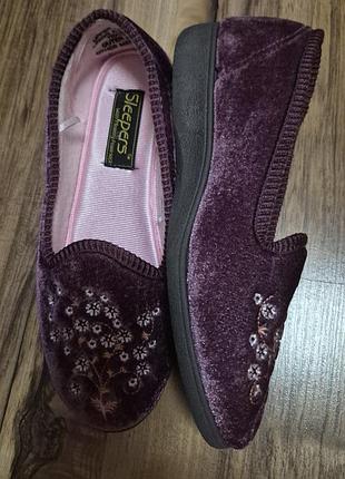 Тапочки комнатные.