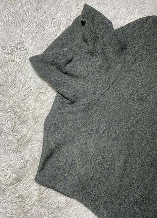 Жіноча безрукавка  водолазка вільного крою