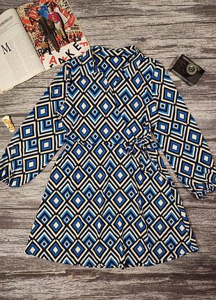 Женское платье