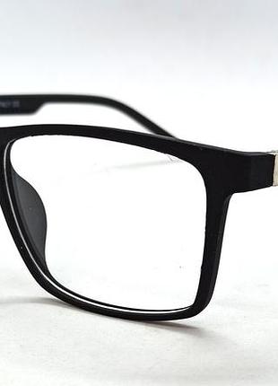 Очки имиджевые черные с золотым логотипом  дужки на флексах унисекс