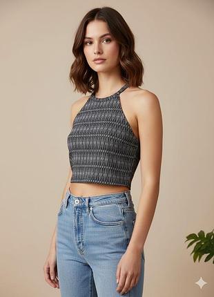 Крутий сірий топ в геометричний принт від new look