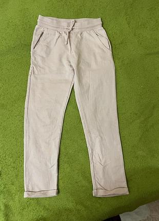 Спортивные штаны