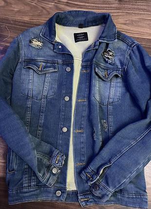 Джинсовая куртка