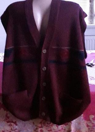 Новая, не ношена. 56-58р