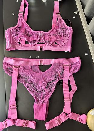 Неймовірний комплект hunkemoller private collection