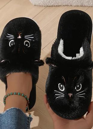 Женские зимние домашние тапочки с мягкой подошвой и плюшевой отделкой