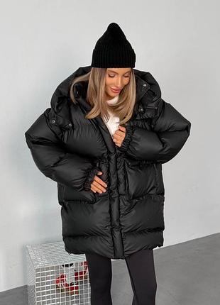 Дутый пуховик пуфер с капюшоном стеганый