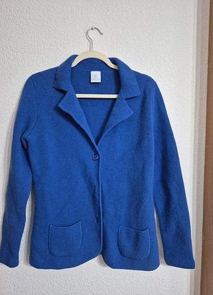 Стильный шерстяной жакет кардиган