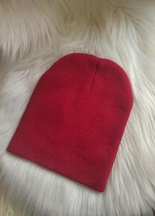 Шапка жіноча