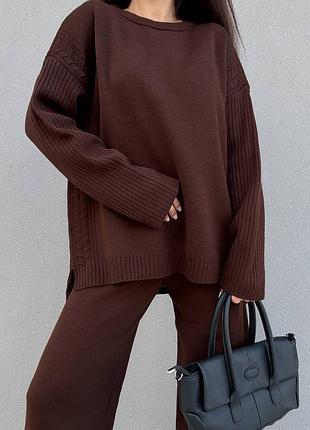 Костюм стильний в'язаний