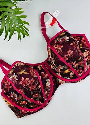 Європа🇪🇺m&s. фірмовий бюстгальтер на тонкому поролоні
