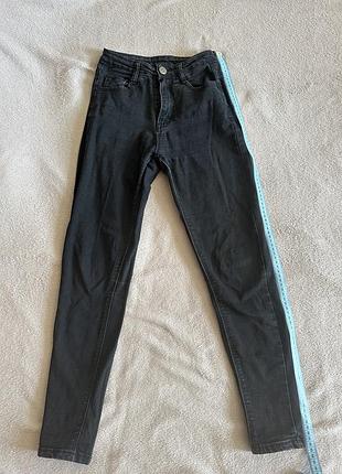 Джинси жіночі