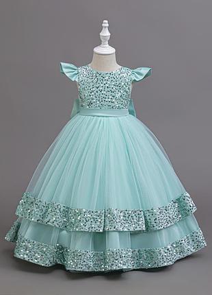 Нарядное платье на девочку