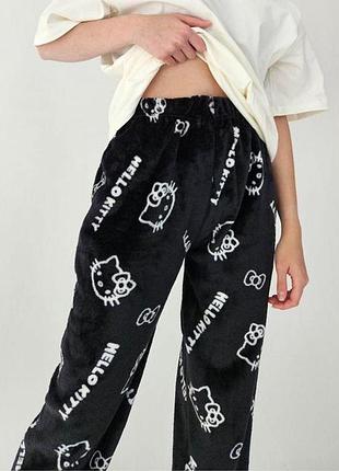 Штаны домашние плюшевые пижамные штаны черного цвета хелоу котти hello kitty