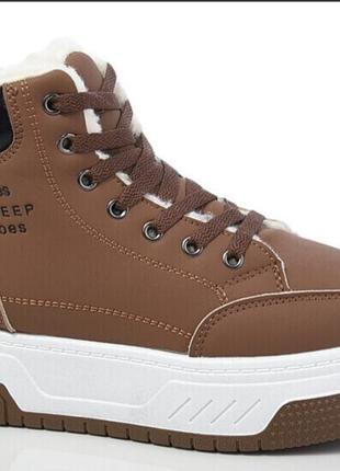 Зимние кроссовки , ботинки на меху.женские кросовки . подрастковые ботинки для девочки.