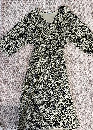 Сукня zara в анімалістичний принт