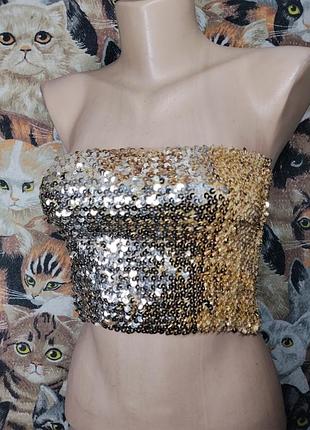 Топ в паетках с праздничным настроением