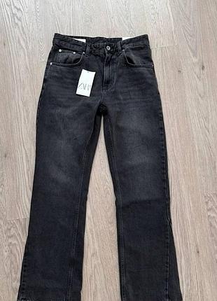 Джинсы zara flared jeans