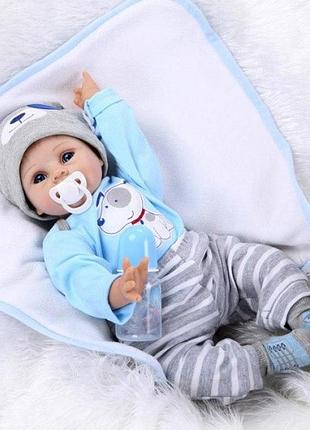 Силиконовая коллекционная кукла no brand мальчик гарри 55 см (201)