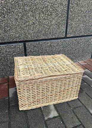 Ящик корзина с крышкой плетеный