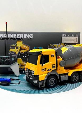 Машинка самосвал бетономешалка на радиоуправлении аккумулятор подсветка подвижные детали желтая (yj-114-2-116-1)