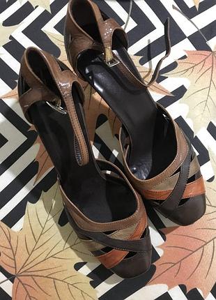 Босоніжки жіночі 40.5 mexx