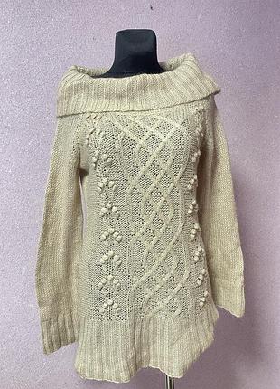 Бежевий подовжений светр з мохером