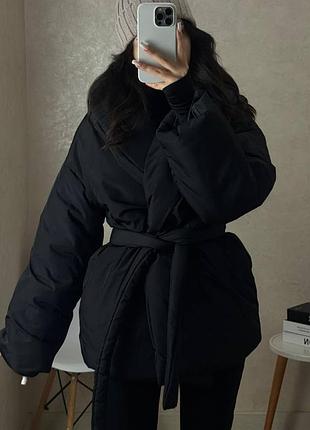 Трендовый объемный пуфр с капюшоном и поясом очень теплая курточка пуховик пальто