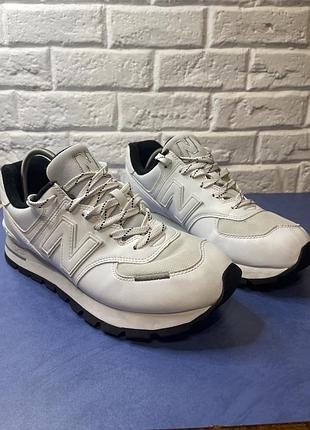 Чоловічі кросівки відомого бренду new balance