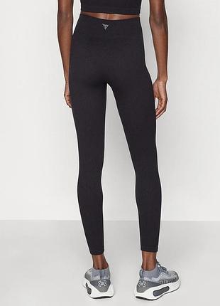 Спортивні безшовні лосіни в рубчик guess